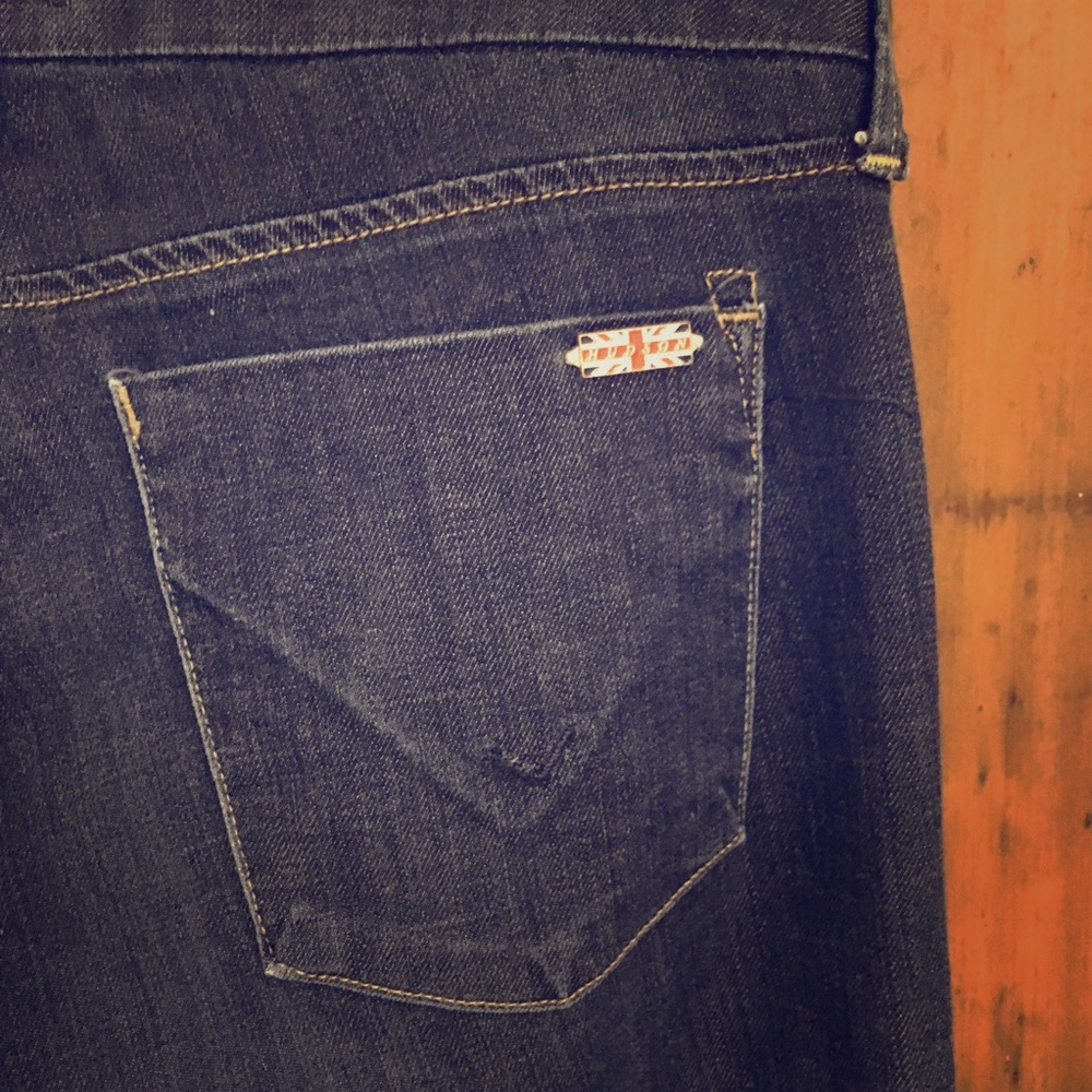 Hudson Low Rise Flare 👖